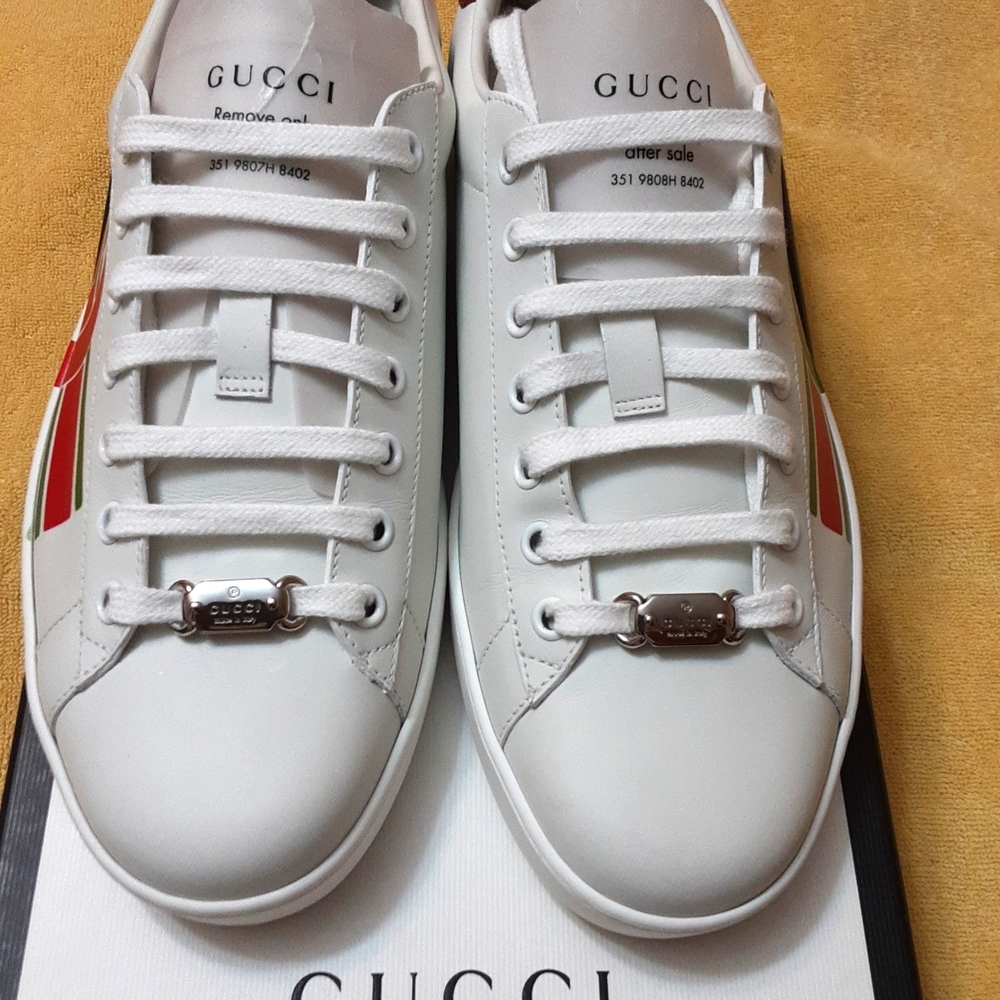 Gucci sneakers charm shoelaces-Awsome ‼️ Unisex 👫 for any size